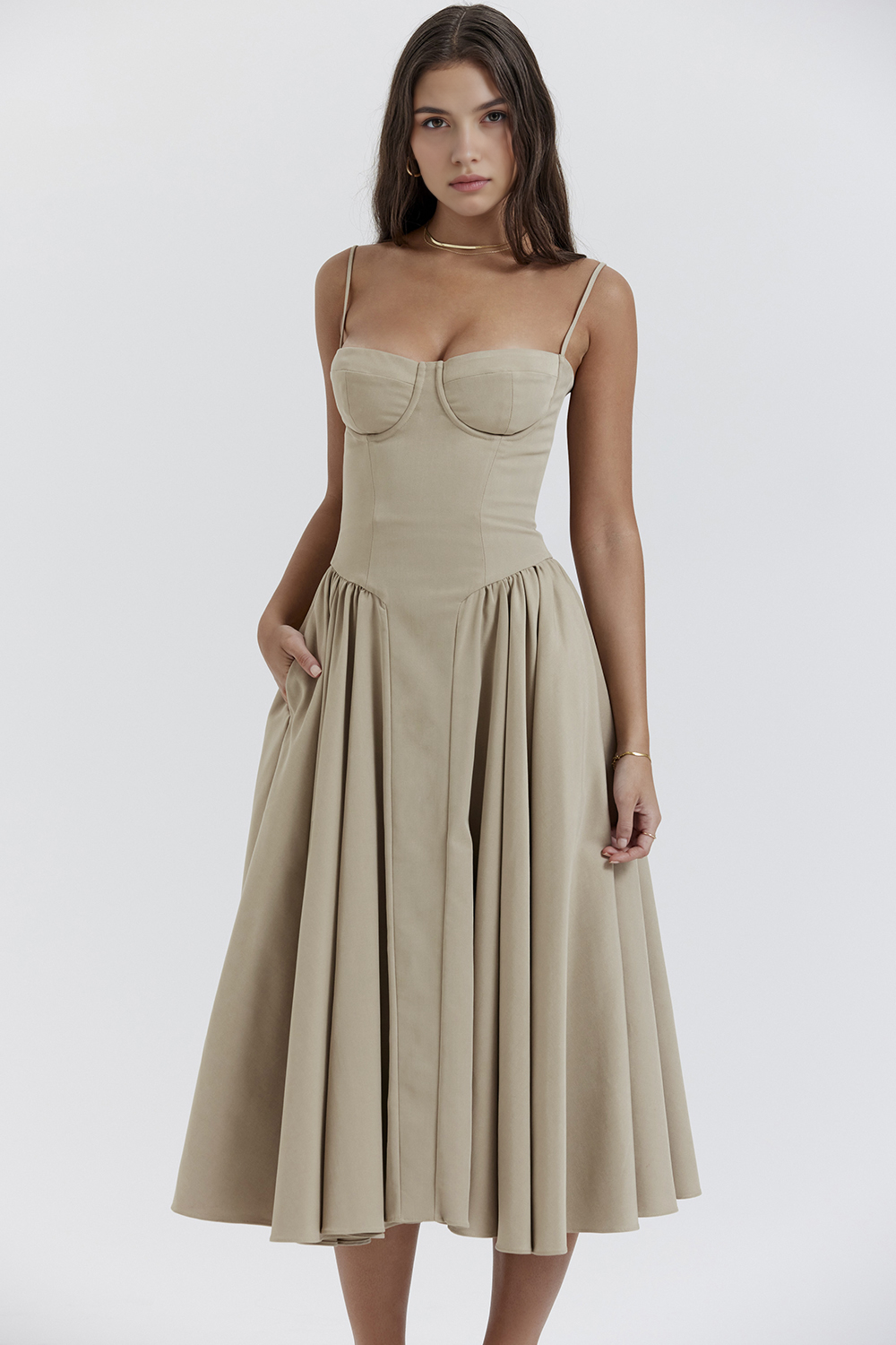Elegantes Midi Kleider für Hochzeiten und Abendveranstaltungen – Perfekt als Hochzeitsgast-Outfit und festliches Abendkleid Emayze