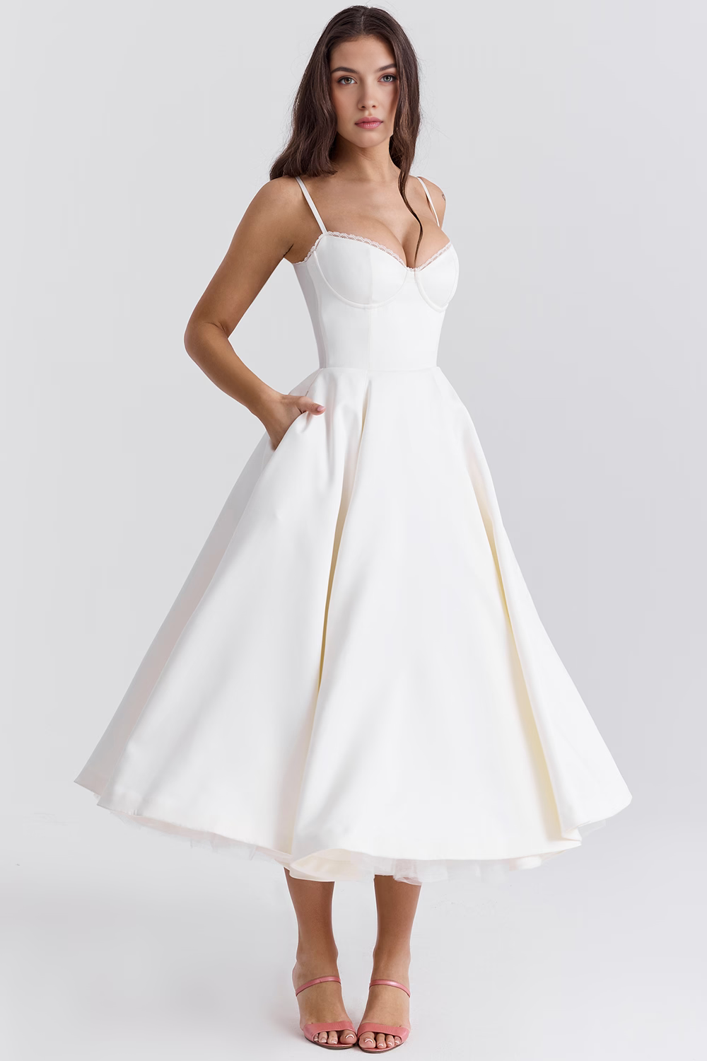 Schickes Midikleid für Sommerparty & Hochzeitsfeier  Emayze