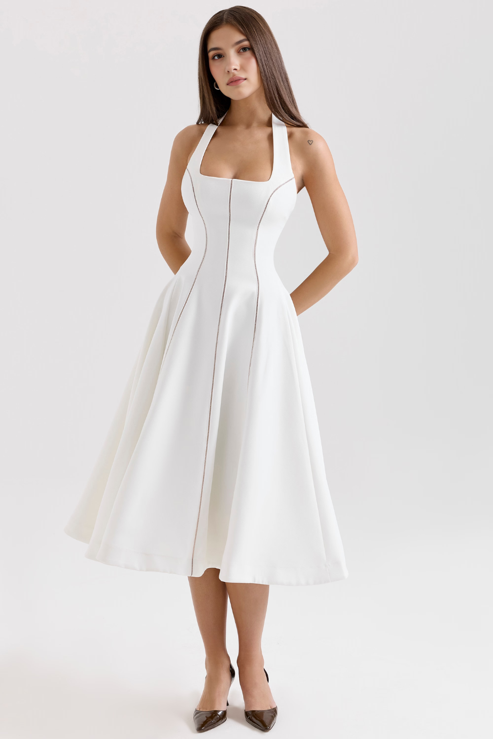 Stilvolle Midi Kleider für Hochzeiten und besondere Events - Ihre Wahl für festliche Eleganz  Emayze
