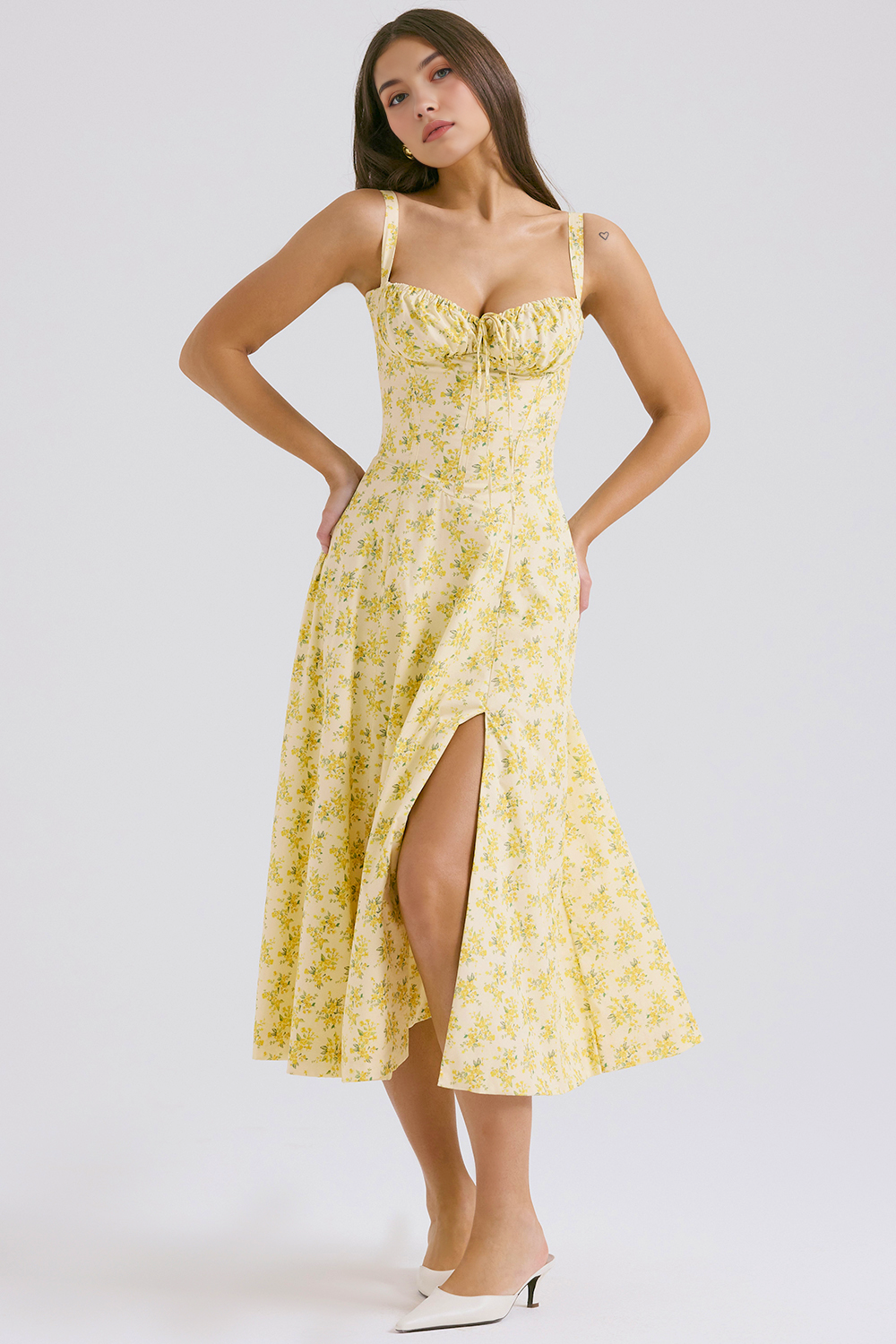 Midi Kleid für eine Sommerparty – Leichtes und Festliches Kleid  Emayze