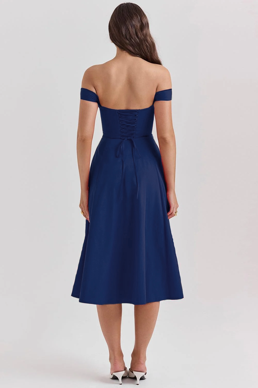 Elegante Midi Kleider für Hochzeiten und Festlichkeiten  Emayze